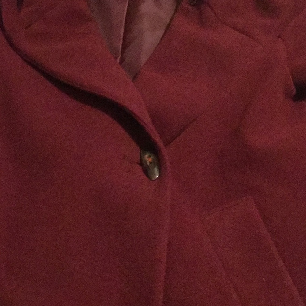 Coat. ๐๐ SOLD - Picture 7 of 7